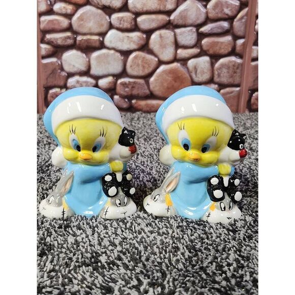 TWEETY BIRD NIGHTY-NIGHT SALT & PEPPER SHAKERS, Looney Tunes, Warner Bros - Picture 1 of 7